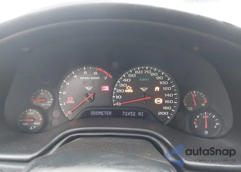 2004 Chevrolet Corvette z USA, uszkodzony, nr VIN 1G1YY22G645116595